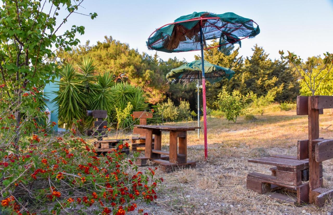 Drolma Ling Nature Cabins เธโอโลกอส ภายนอก รูปภาพ