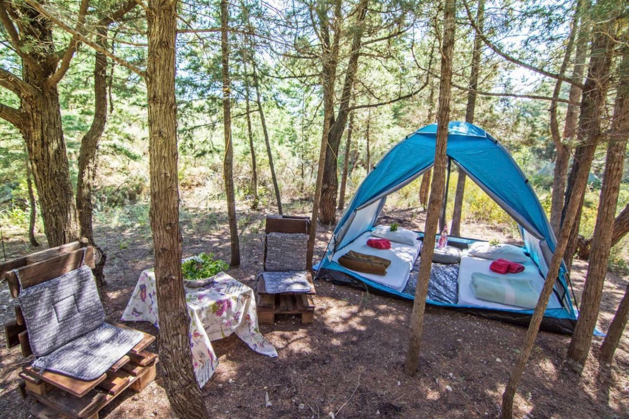 Drolma Ling Nature Cabins เธโอโลกอส ภายนอก รูปภาพ