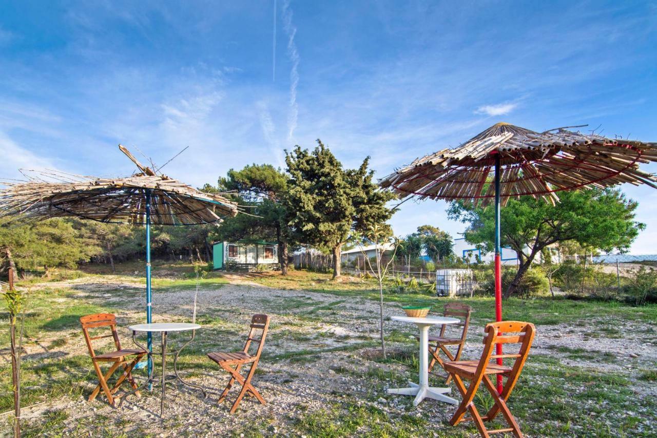 Drolma Ling Nature Cabins เธโอโลกอส ภายนอก รูปภาพ